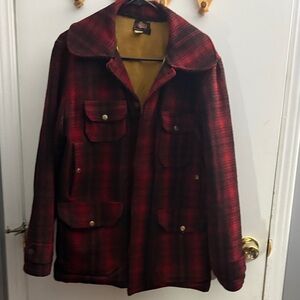 Vintage 1940-50’s Woolrich Red and Black Plaid Men's Field Hunting Jacket
